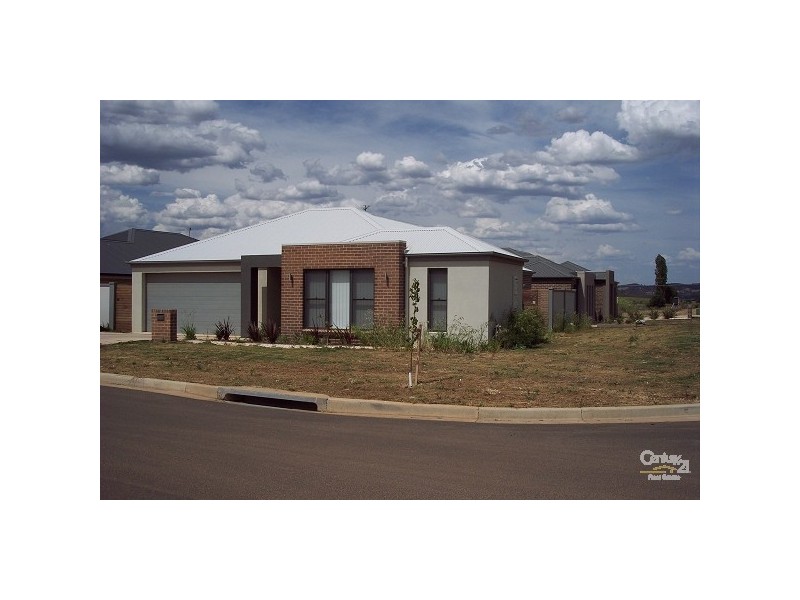 2 Garnet Street, Orange NSW 2800