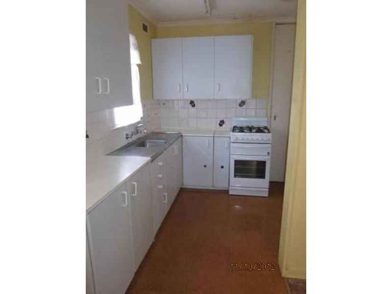 82 Adina Crescent, Orange NSW 2800