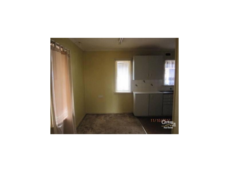 82 Adina Crescent, Orange NSW 2800