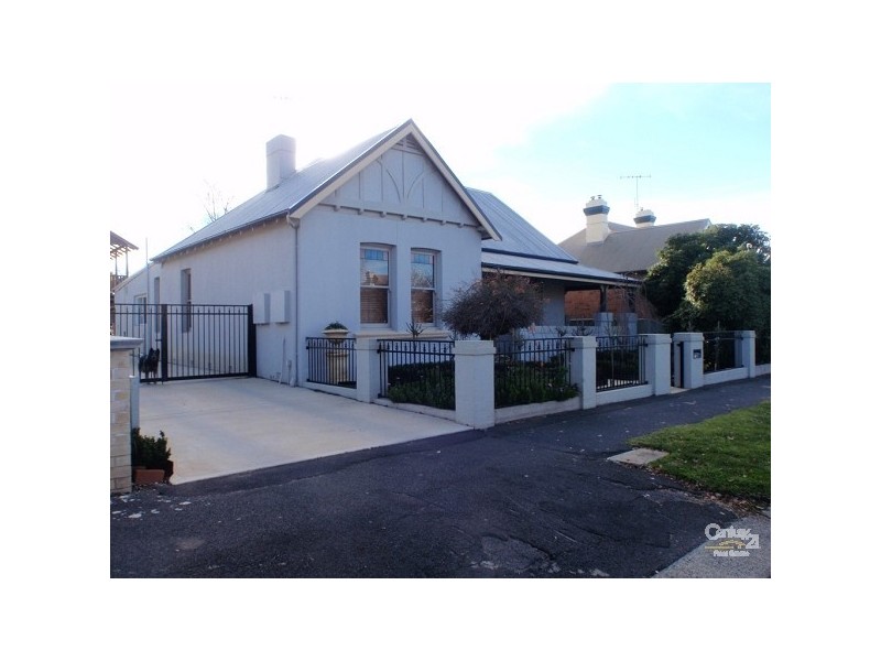 93 Clinton Street, Orange NSW 2800