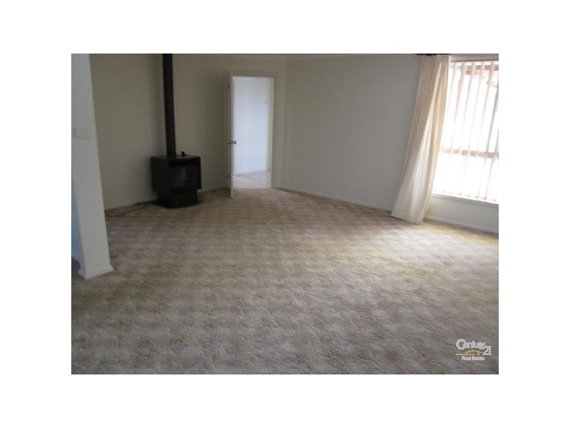74 Turner Crescent, Orange NSW 2800