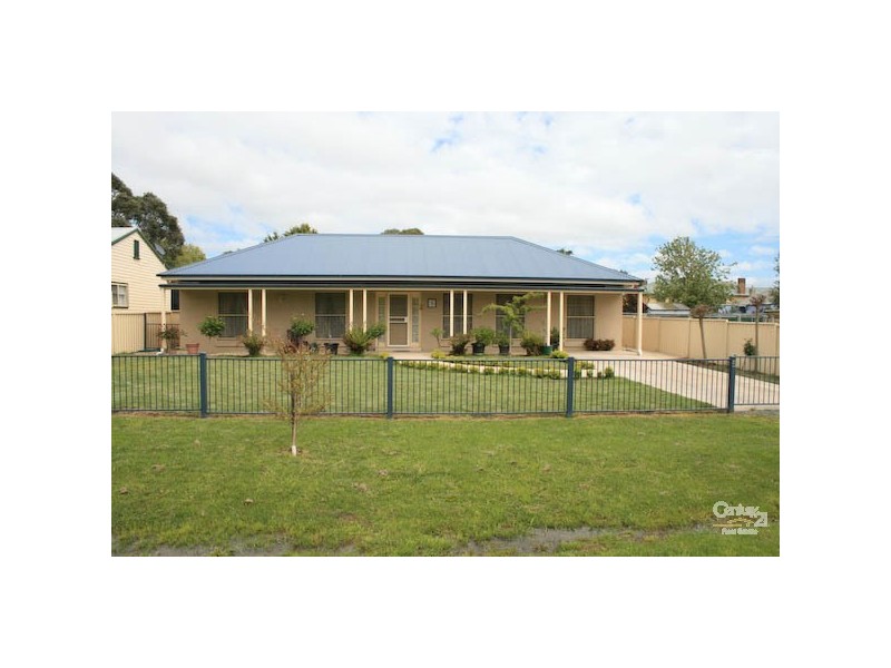 Spring Hill NSW 2800