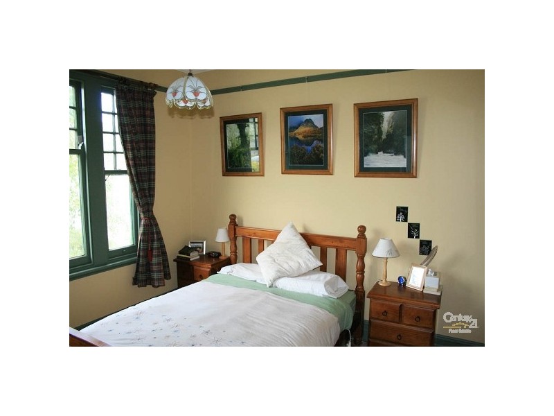 11 Crowson Street, Millthorpe NSW 2798