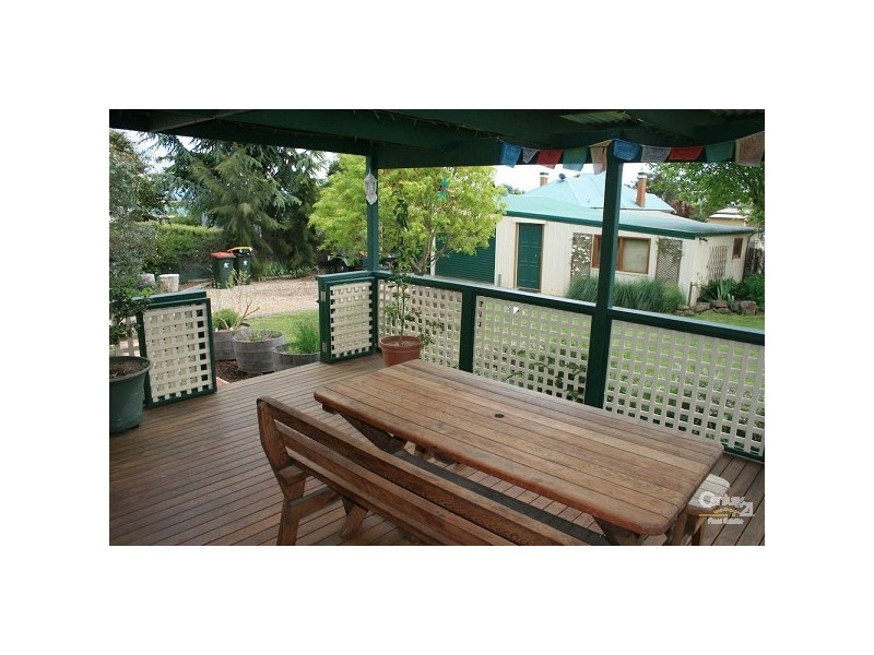 11 Crowson Street, Millthorpe NSW 2798