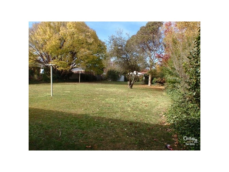 30 Yarawini Drive, Orange NSW 2800