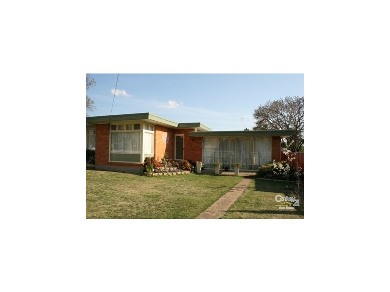 90 Icely Road, Orange NSW 2800