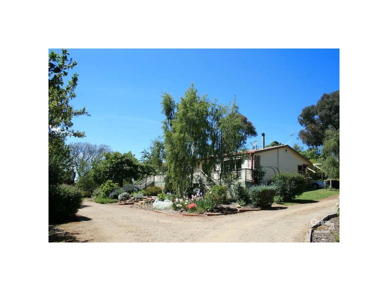 Spring Hill NSW 2800