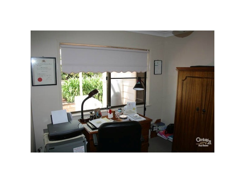 Spring Hill NSW 2800
