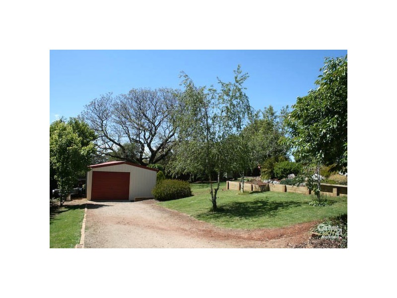 Spring Hill NSW 2800