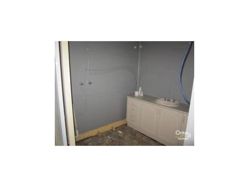 6 Autumn St, Orange NSW 2800