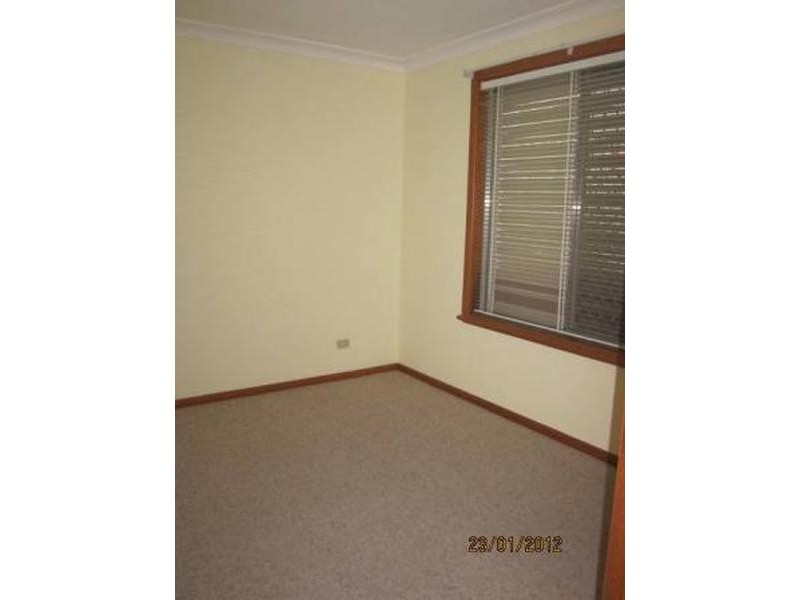 17 Curran St, Orange NSW 2800