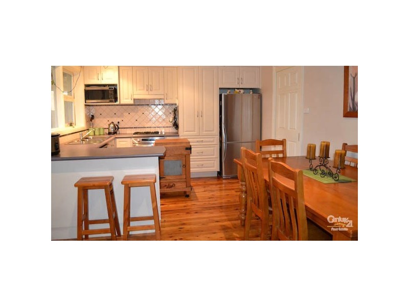 2 Cemar Ave, Orange NSW 2800