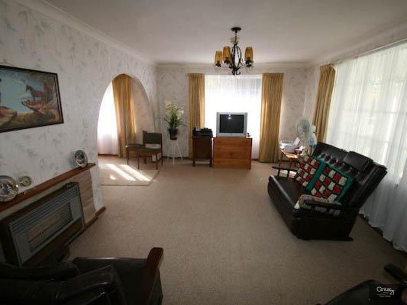 2 Cooinda Avenue, Orange NSW 2800