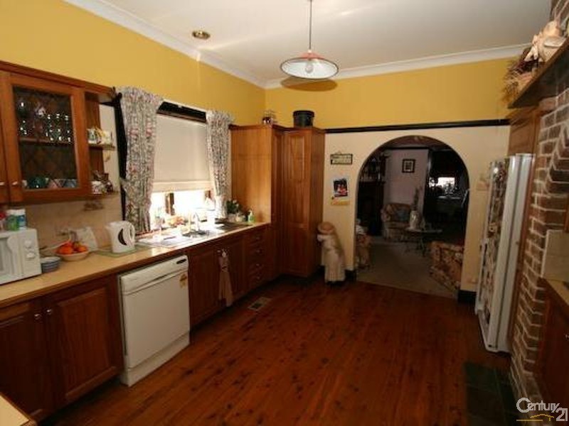 101 Sampson Street, Orange NSW 2800