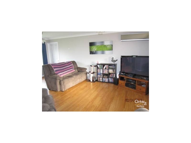 11 Alan Ridley Place, Orange NSW 2800