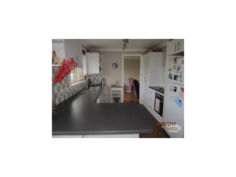 11 Alan Ridley Place, Orange NSW 2800