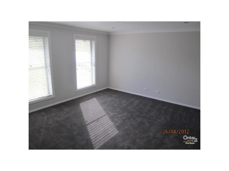 42 LISBON CIRCUIT, Orange NSW 2800
