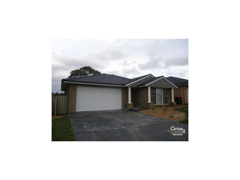 102a Diamond Dve, Orange NSW 2800
