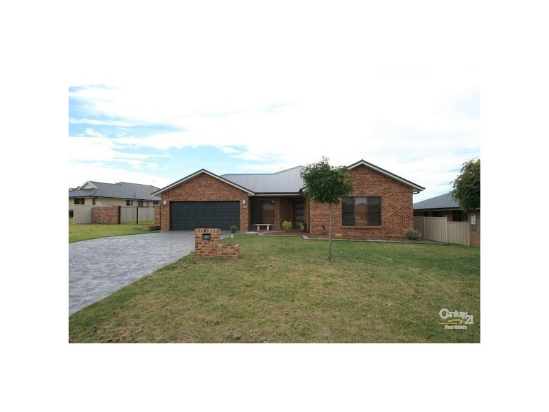 50 Jonathon Rd, Orange NSW 2800