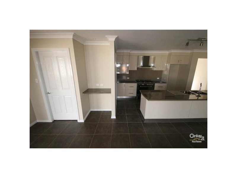 7 PIPPIN WAY, Orange NSW 2800