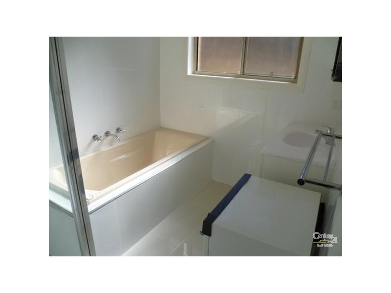 4 MESSINA STREET, Orange NSW 2800