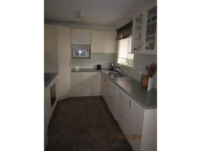 27 Rawle Avenue, Orange NSW 2800