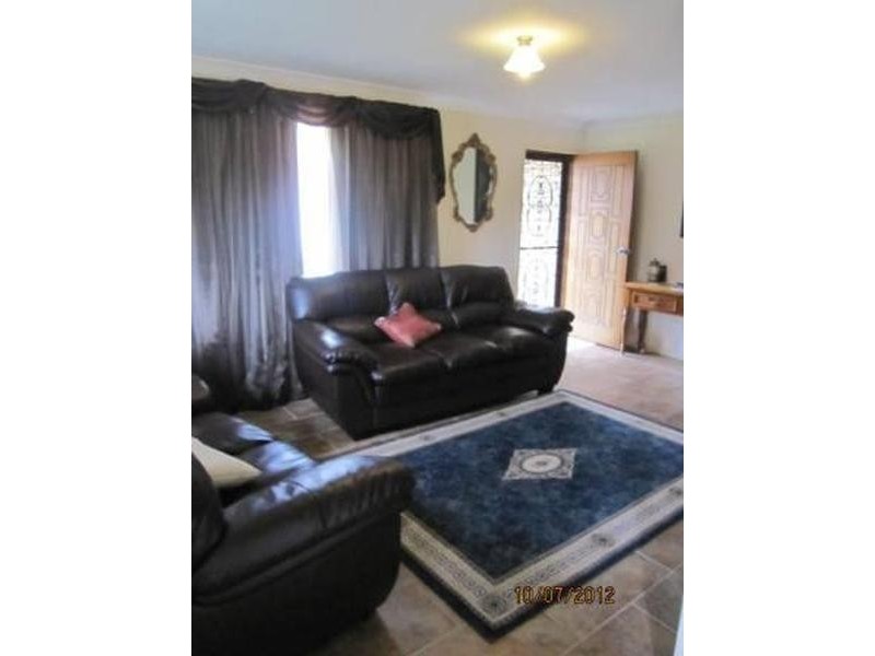 27 Rawle Avenue, Orange NSW 2800