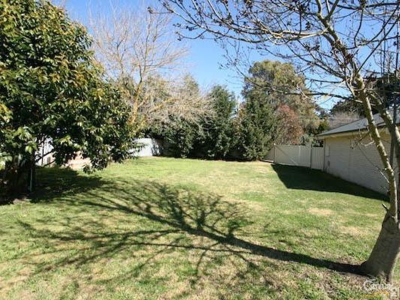 Spring Hill NSW 2800