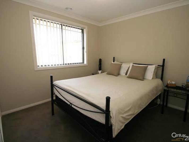 33 CATANIA STREET, Orange NSW 2800