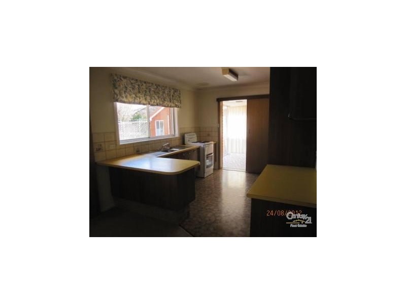 11 Talinga Place, Orange NSW 2800