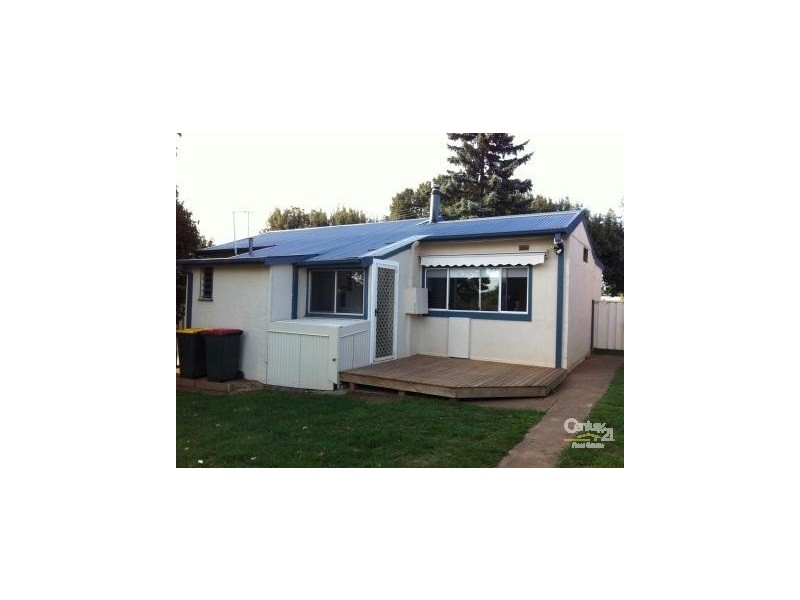 26 Brunswick St, Orange NSW 2800