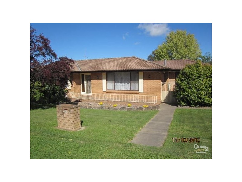 1  Carramar Avenue, Orange NSW 2800