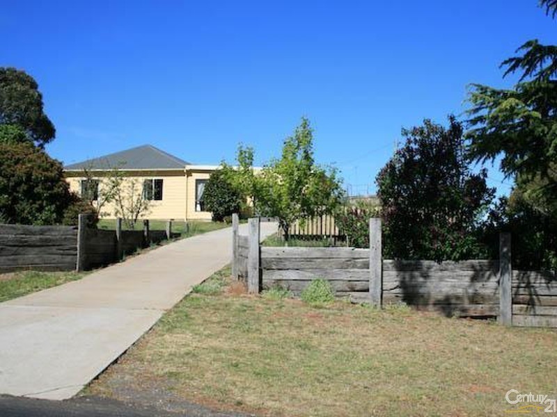 Spring Hill NSW 2800