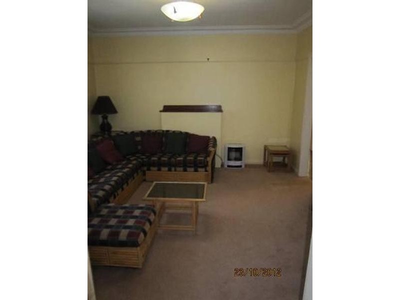 437 Summer St East, Orange NSW 2800