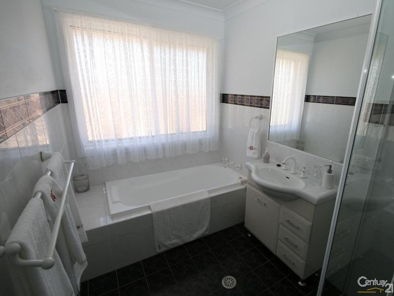 Orange NSW 2800