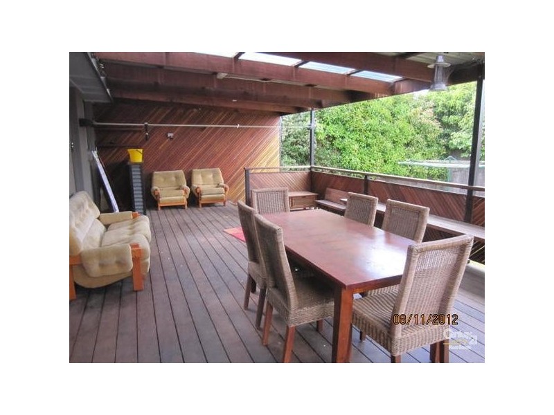 9 COURALLIE DRIVE, Orange NSW 2800