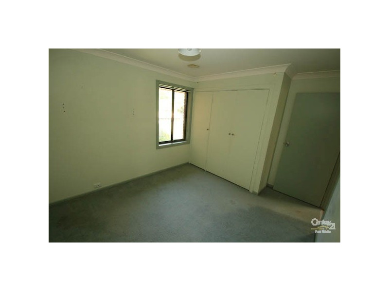 UNIT 4, 10 KALKADOON PLACE, Orange NSW 2800
