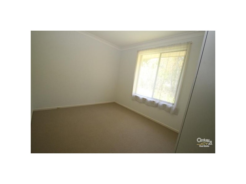 42 Sharps Rd, Orange NSW 2800