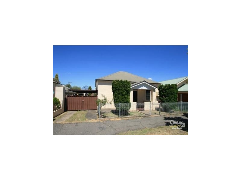 324 Lords Place, Orange NSW 2800