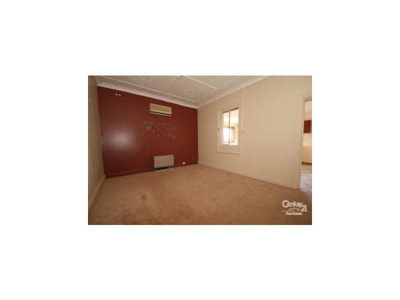 324 Lords Place, Orange NSW 2800