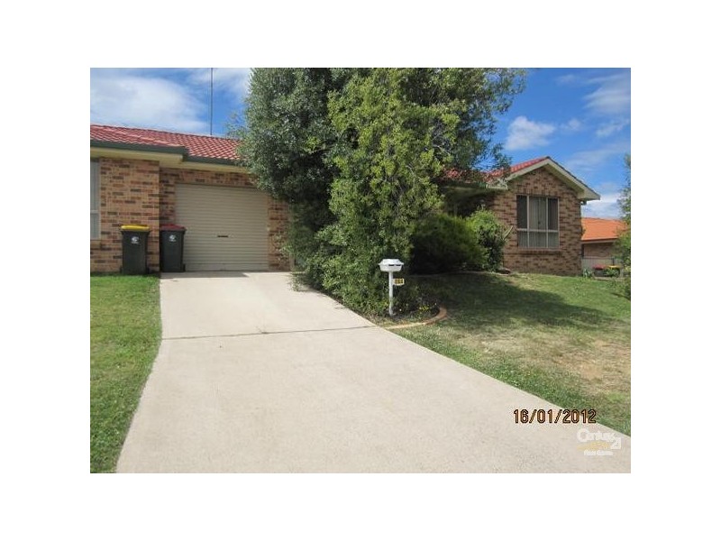 35A Turner Crescent, Orange NSW 2800