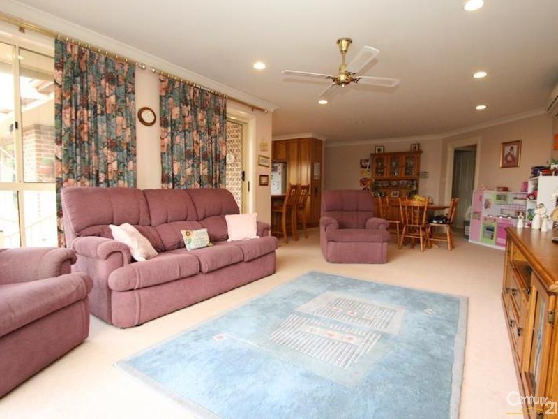 5 SARAN PLACE, Orange NSW 2800