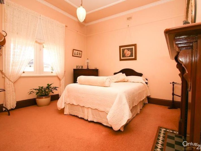 Orange NSW 2800