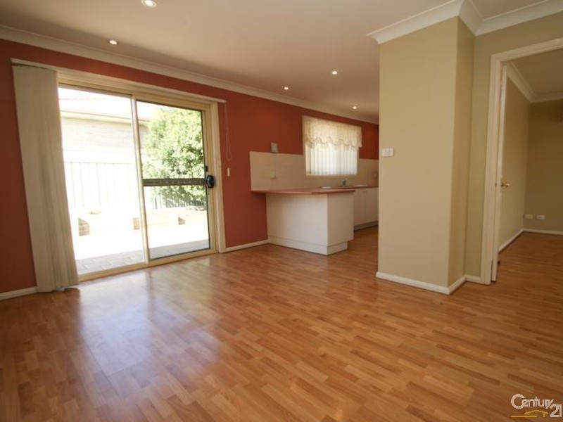 6 MARK PLACE, Orange NSW 2800