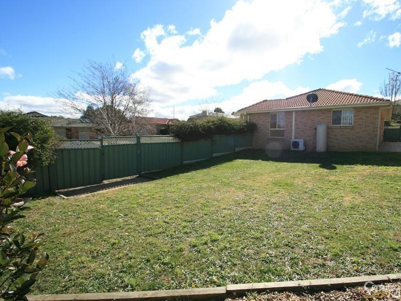 6 MARK PLACE, Orange NSW 2800