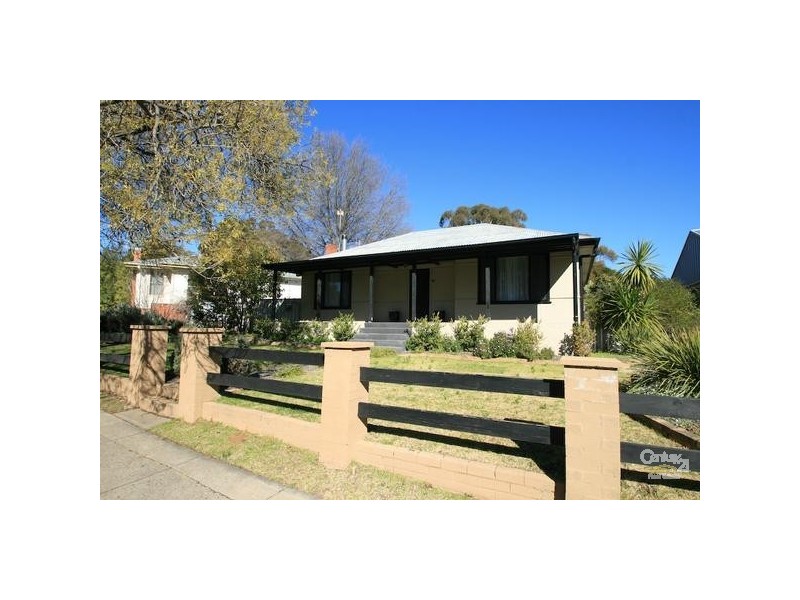 31 Burrendong Way, Orange NSW 2800