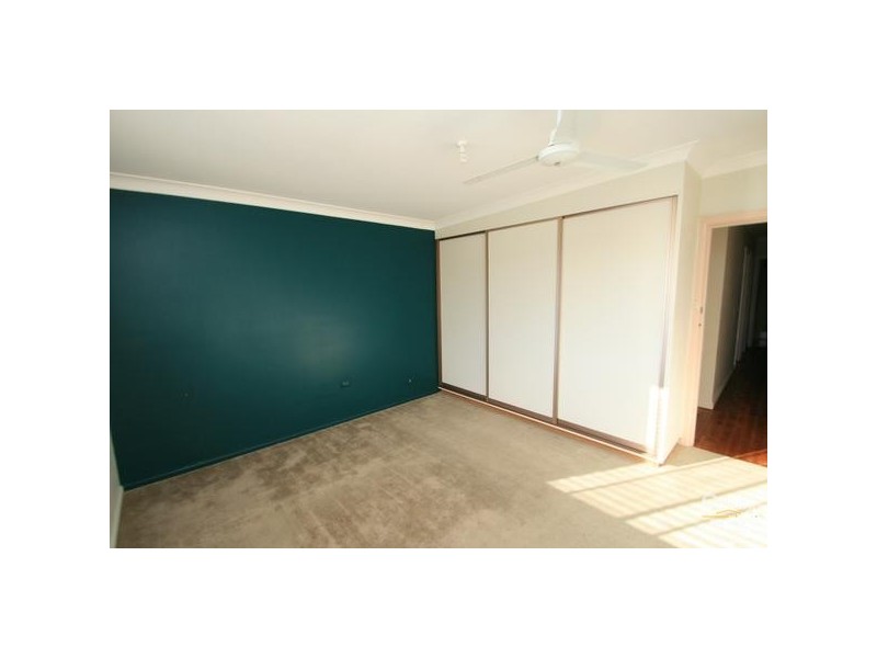 140 Sampson, Orange NSW 2800