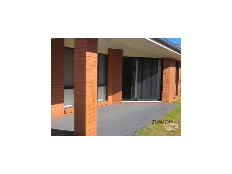 43 Honeyman Dr, Orange NSW 2800