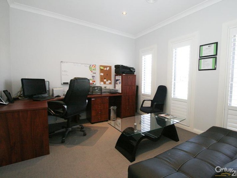 64 Carwoola Drive, Orange NSW 2800