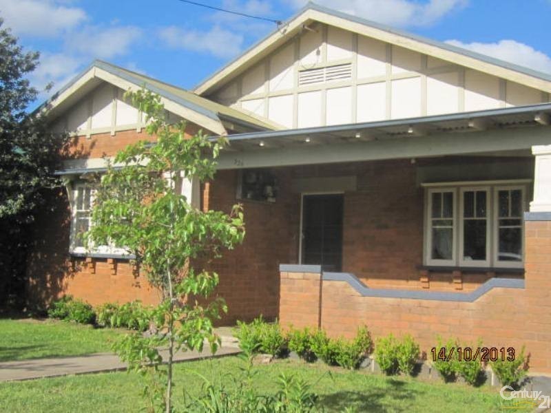 326 Anson Street, Orange NSW 2800